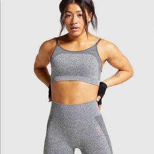 Gymshark Flex Strappy Sports Bra - Grey/Pink - Large